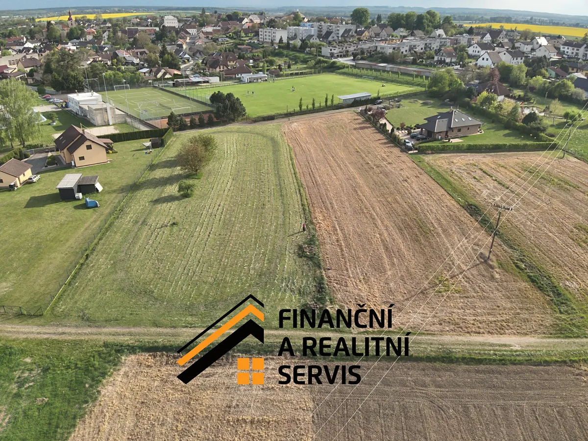Prodej stavebního pozemku 2219 m²
